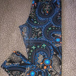 Tall & Curvy Lularoe Leggings